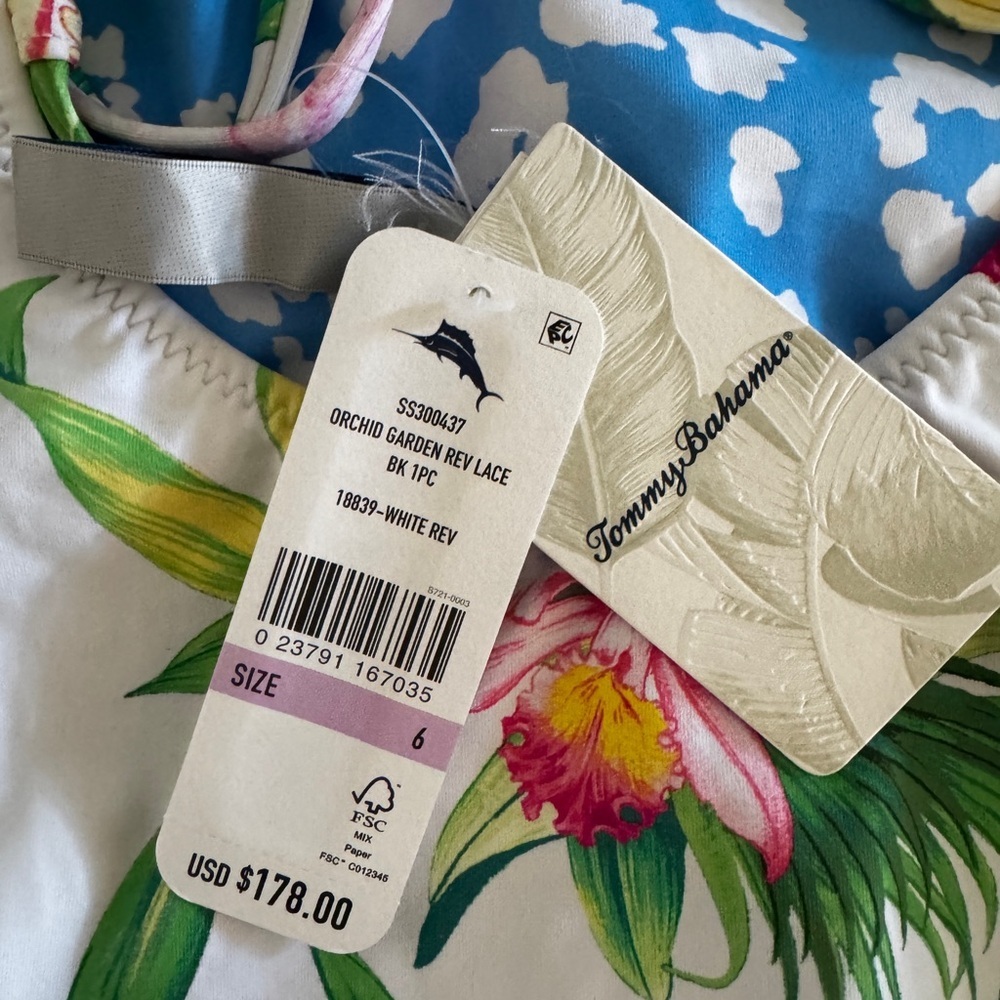 NEW  TOMMY BAHAMA Orchid Garden Reversible Lace-Back One-Piece Swimsuit Size 6 - Picture 8 of 8